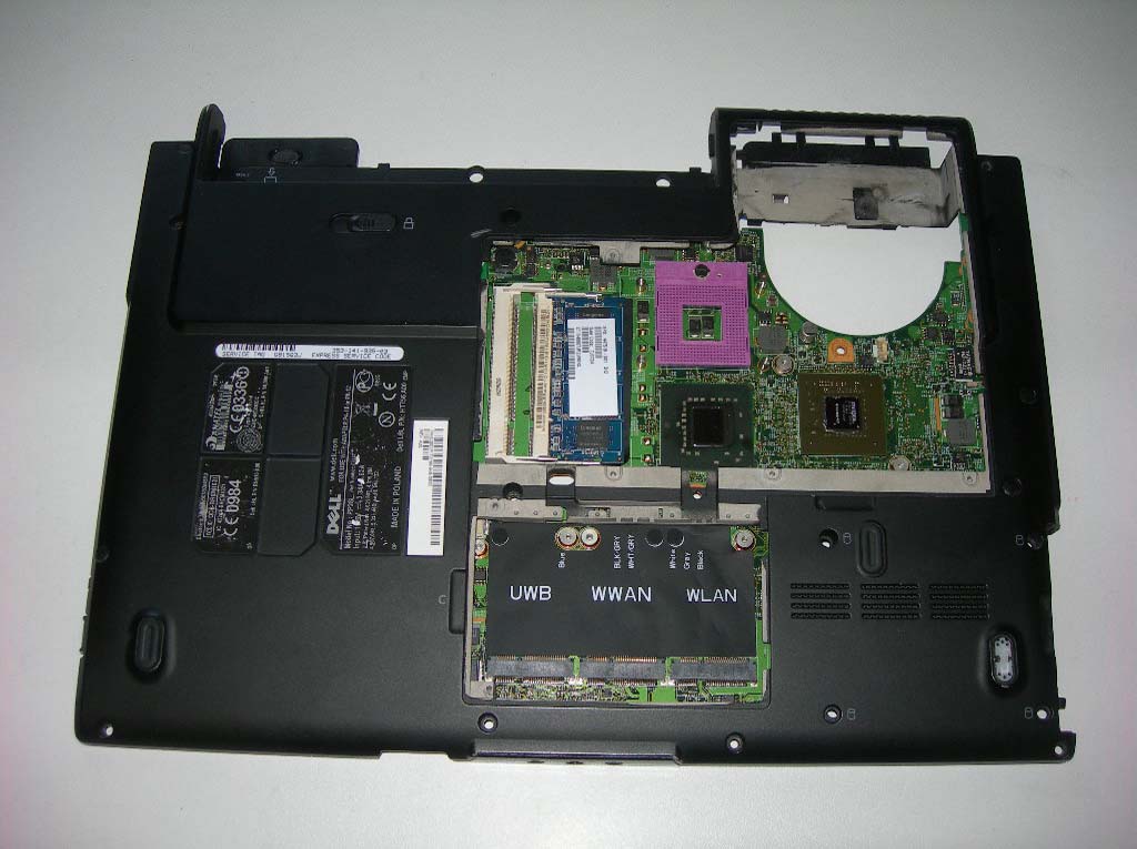 Carte mère pour Dell XPS M1530. Nécessite un Processeur en Socket 